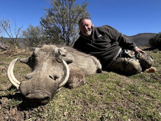 Warthog Hunt